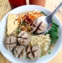 Bakso Urat Bakso 2 Nyonya
